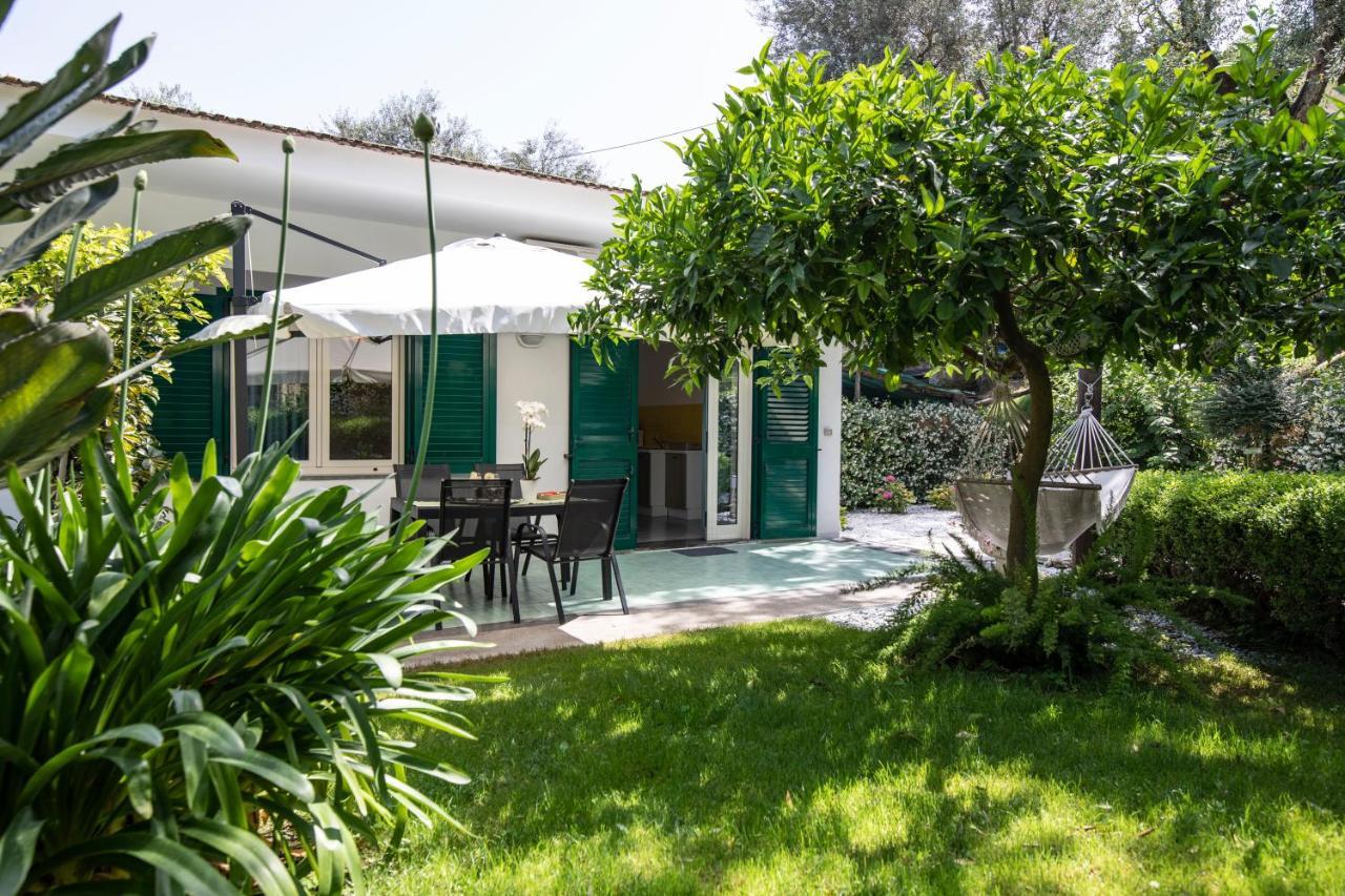 Casa Mary Family Apartment Сорренто Екстер'єр фото